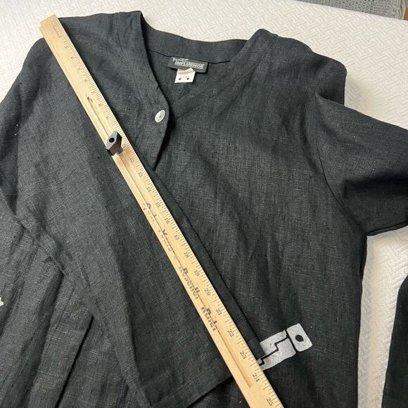 Vintage Positive Influence Women’s 14 Black 100% Linen Hieroglyphics Top Shirt - Picture 6 of 15